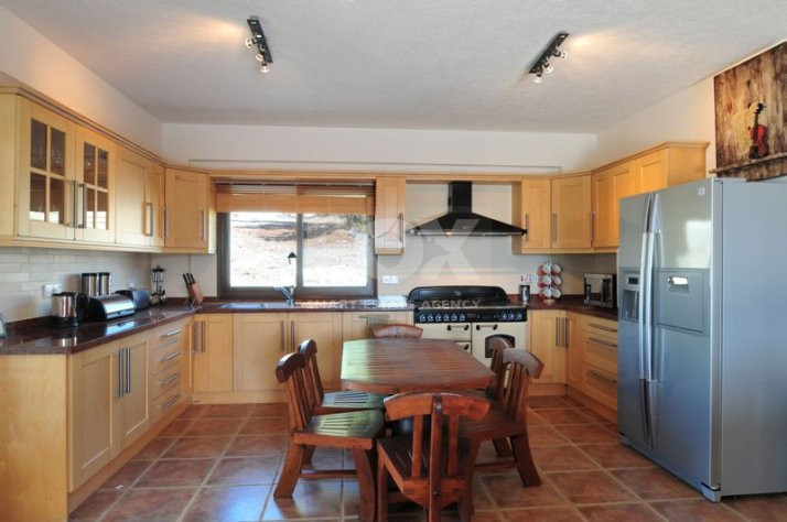 Stone four bedroom villa in Agia Marina , Polis Chrysochous , in Paphos for sale-Title deed available