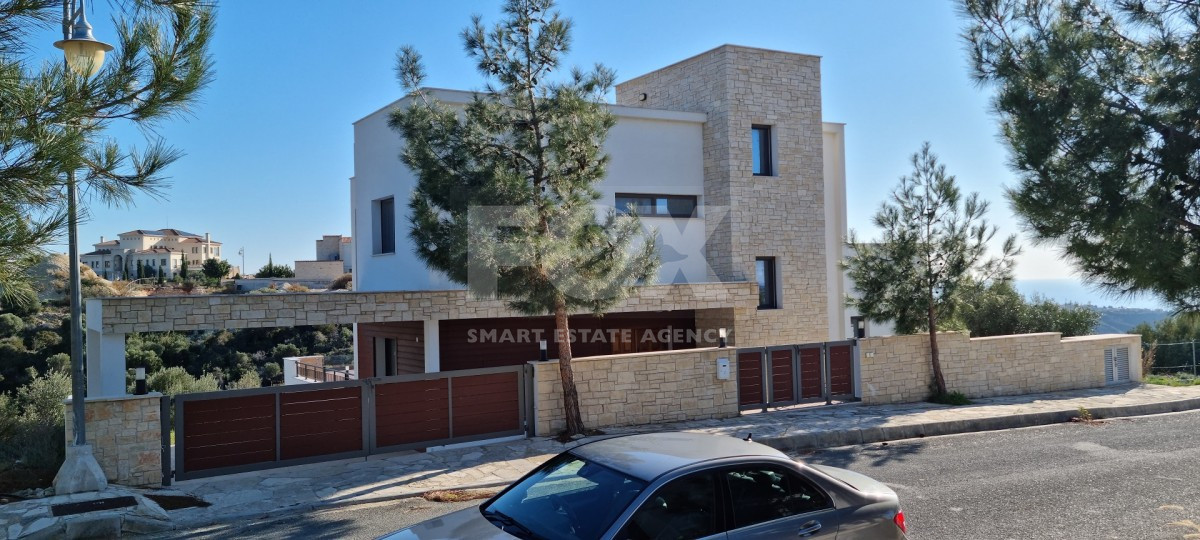 Luxury four bedroom luxury detached villa in  Secret Valley, Kouklia,