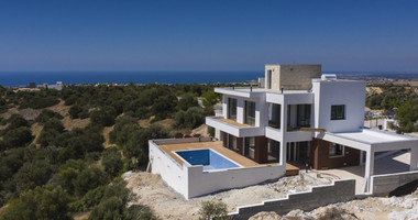 Luxury four bedroom luxury detached villa in  Secret Valley, Kouklia,