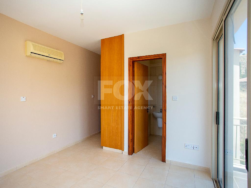 Four-Bedroom House with Swimming Pool in Argaka, Paphos for sale