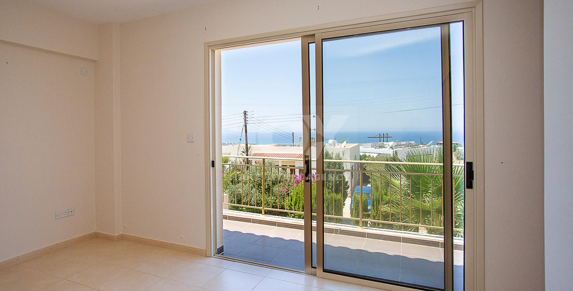Four-Bedroom House with Swimming Pool in Argaka, Paphos for sale