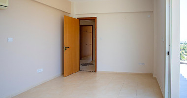 Four-Bedroom House with Swimming Pool in Argaka, Paphos for sale