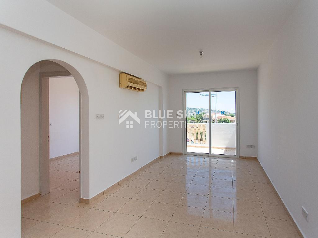 One-bedroom apartment for sale in Tala, Paphos , communal swimming pool, and Title Deed. Ideal for living or investment.