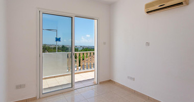 One-bedroom apartment for sale in Tala, Paphos , communal swimming pool, and Title Deed. Ideal for living or investment.