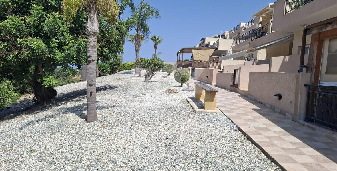 One-Bedroom Apartment for Sale in Mesa Chorio , Paphos