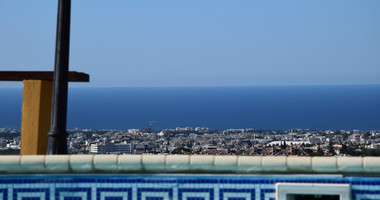 One-Bedroom Apartment for Sale in Mesa Chorio , Paphos with large garden and separate title deed