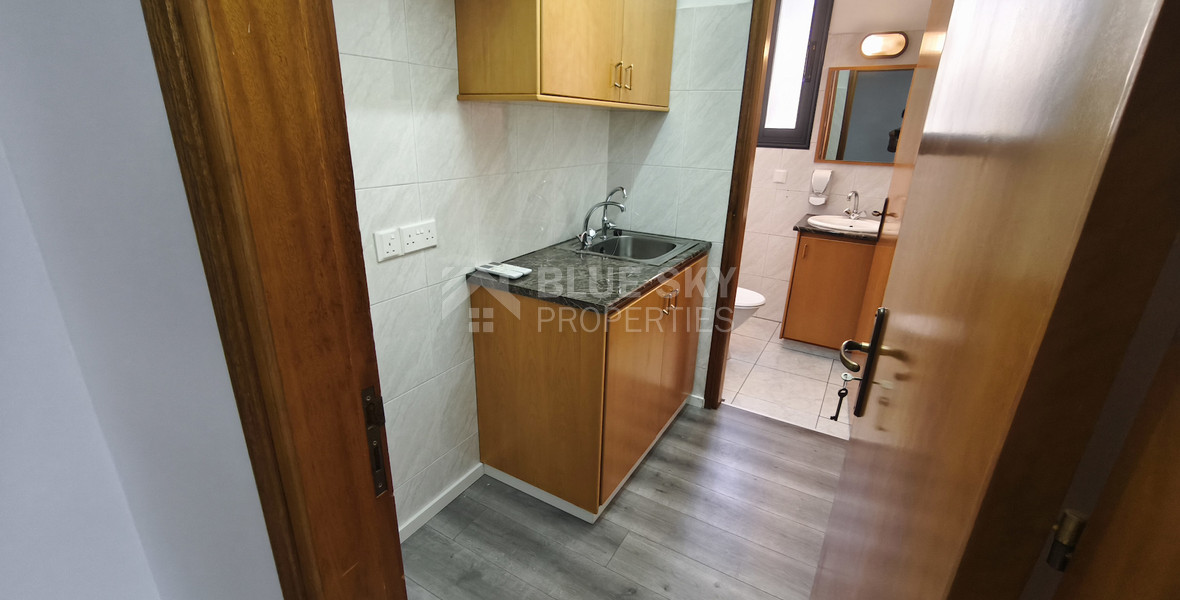 Modern 80m2 Office for Rent in Kato Polemidia