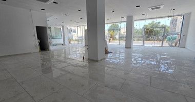 Showroom for rent in the Heart of LImassol Town
