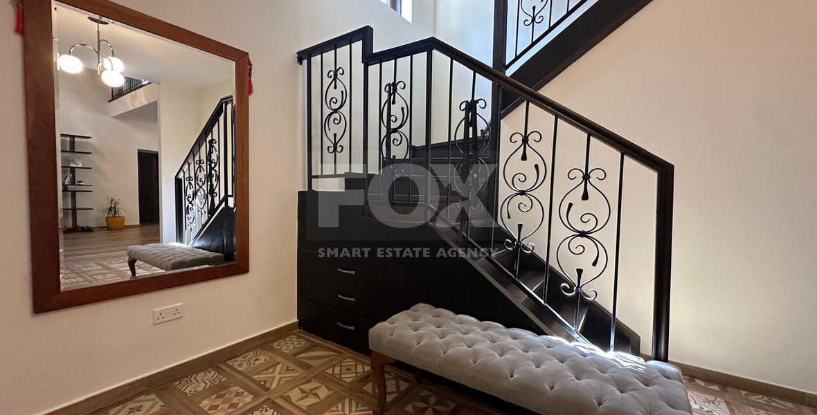 Contemporary Six-Bedroom Luxury Villa with Private Pool & Smart Home Technology,  Souni