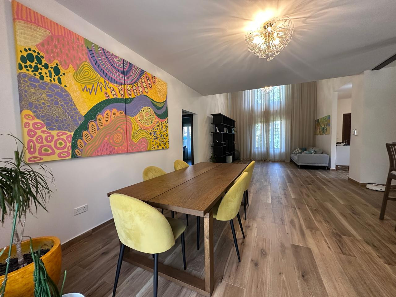 6-Schlafzimmer-Villa 220 m² in Souni Zanatzia, Zypern