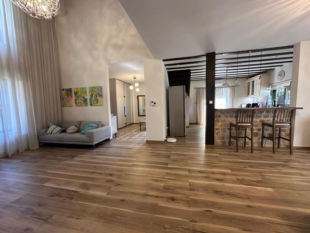 6-Schlafzimmer-Villa 220 m² in Souni Zanatzia, Zypern