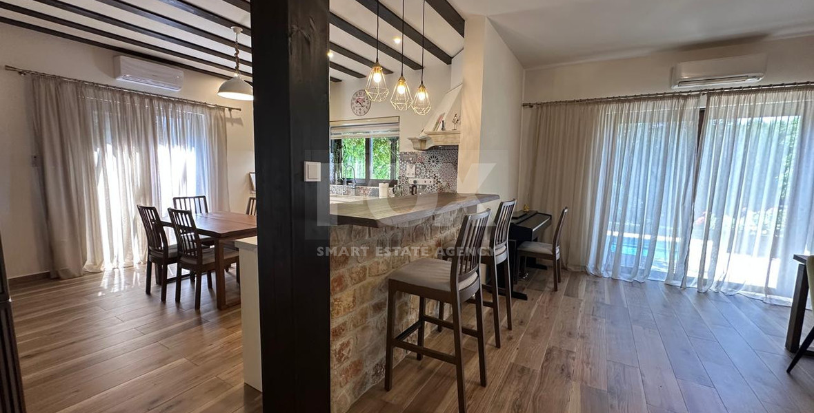 Contemporary Six-Bedroom Luxury Villa with Private Pool & Smart Home Technology,  Souni
