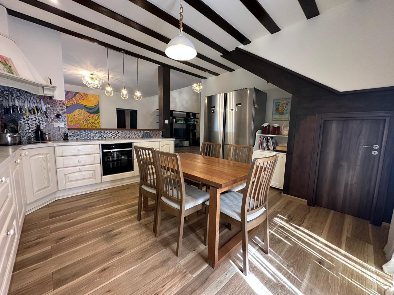 6-Schlafzimmer-Villa 220 m² in Souni Zanatzia, Zypern