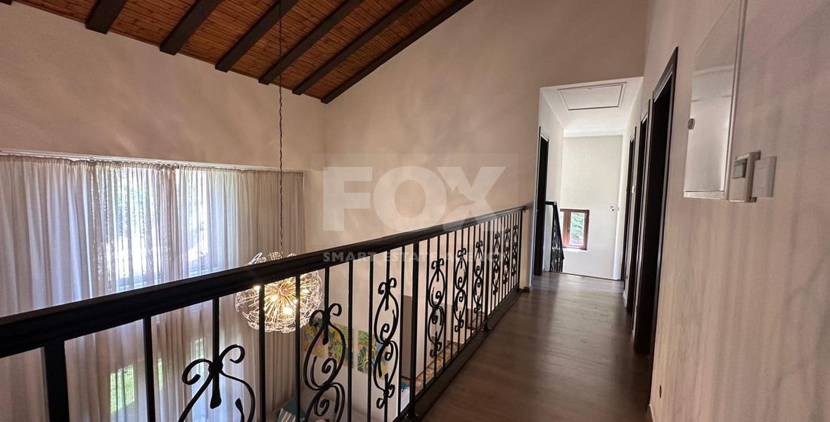 Contemporary Six-Bedroom Luxury Villa with Private Pool & Smart Home Technology,  Souni
