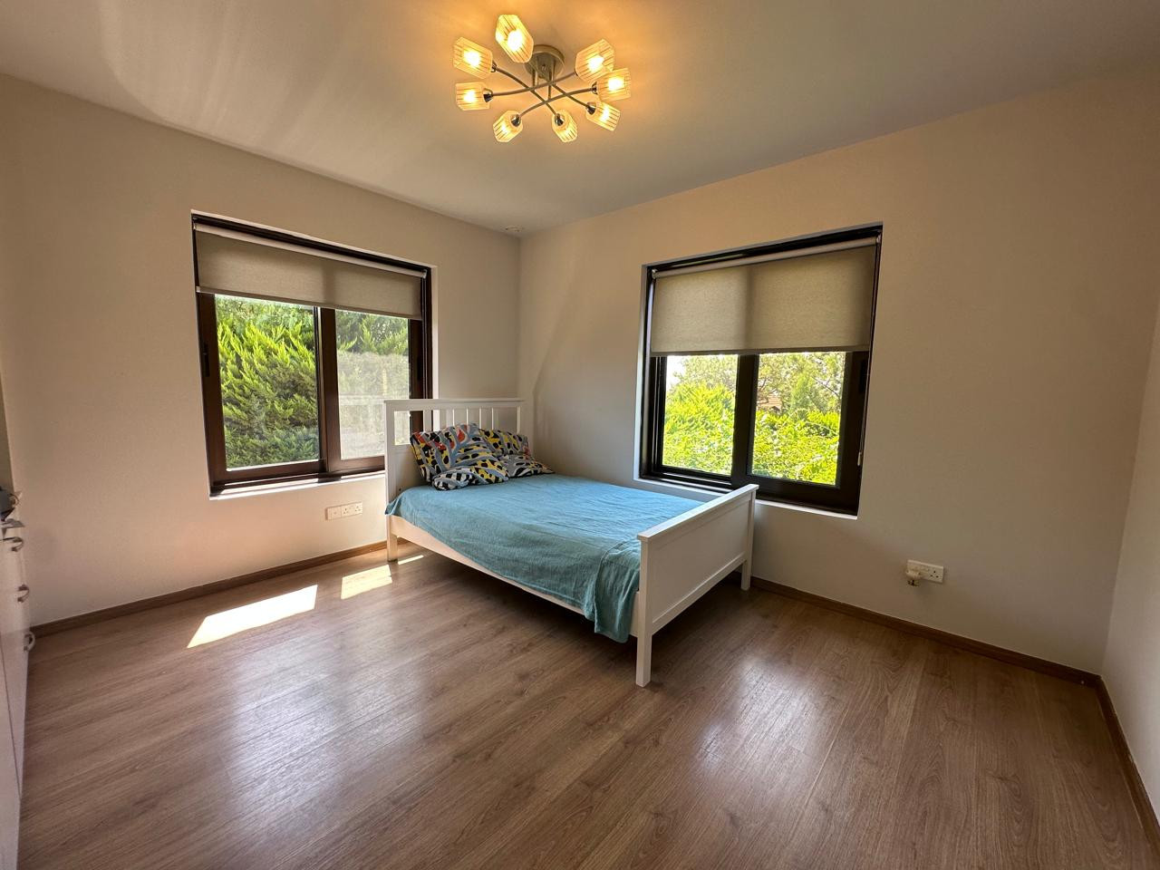 6-Schlafzimmer-Villa 220 m² in Souni Zanatzia, Zypern