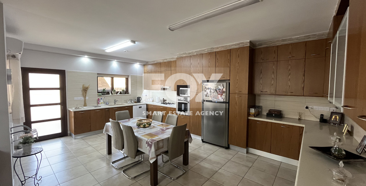 Luxurious Four-Bed House for Sale with Sea View in Agios Athanasios