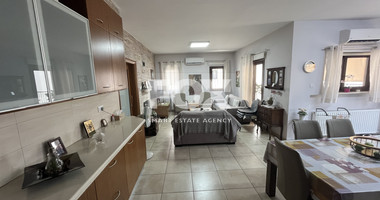 Luxurious Four-Bed House for Sale with Sea View in Agios Athanasios