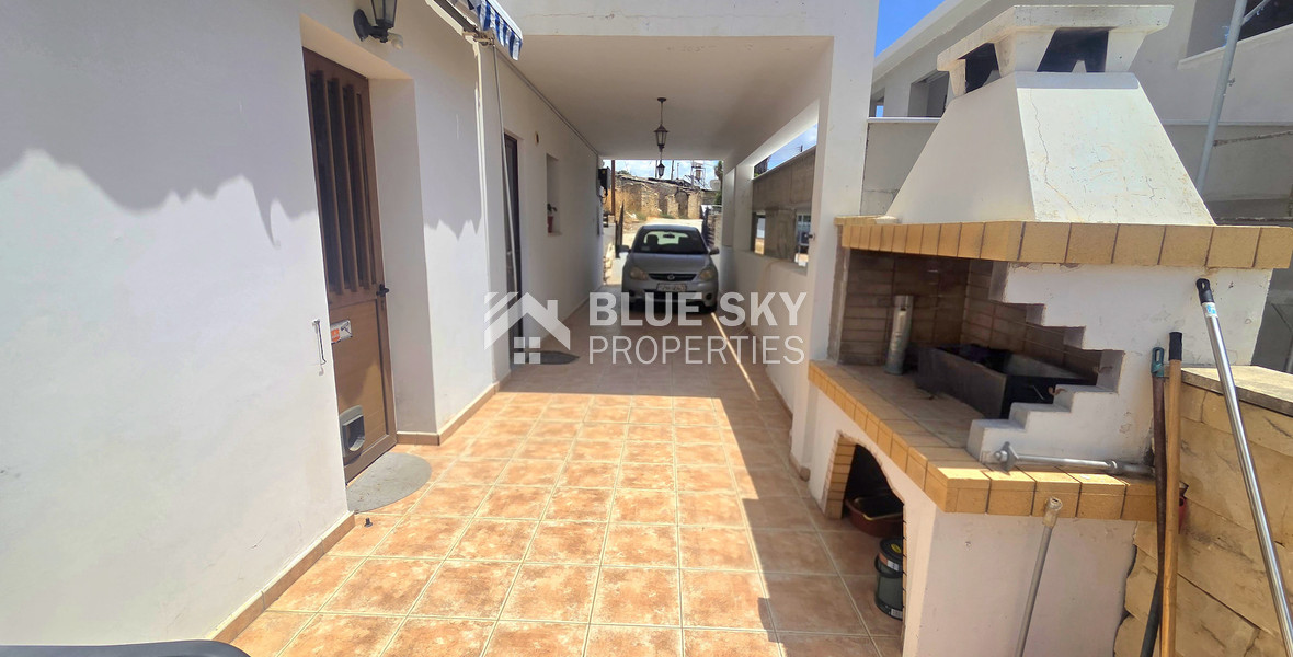 Energy-Efficient Four-Bedroom House for Rent in Souni, Limassol | Solar Panels & Private Swimming Pool