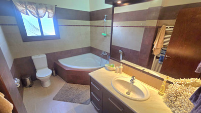 Energy-Efficient Four-Bedroom House for Rent in Souni, Limassol | Solar Panels & Private Swimming Pool