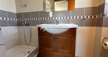 Modern Three-Bedroom Fully Furnished Apartment for Rent | Kato Polemidia