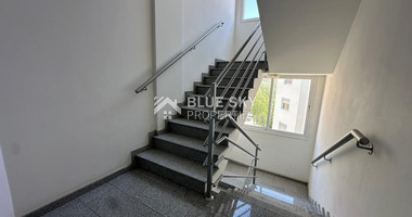 Modern Three-Bedroom Fully Furnished Apartment for Rent | Kato Polemidia