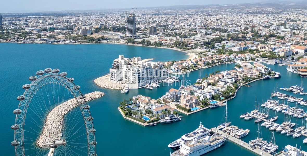 Luxury Coastal Apartment with Five-Star Amenities in Limassol – Spacious Four-Bedroom Residence for sale close to Limassol Marina