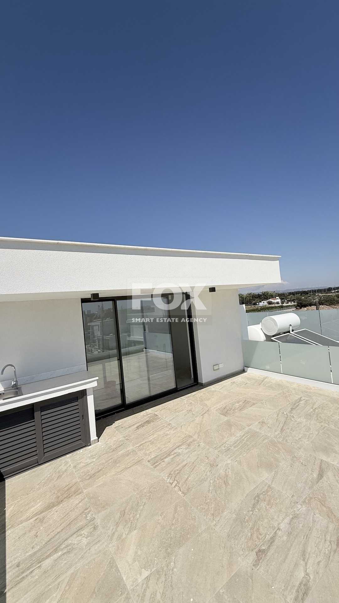 For rent Luxury Exclusive Gated Coastal Villa in Geroskipou in Paphos