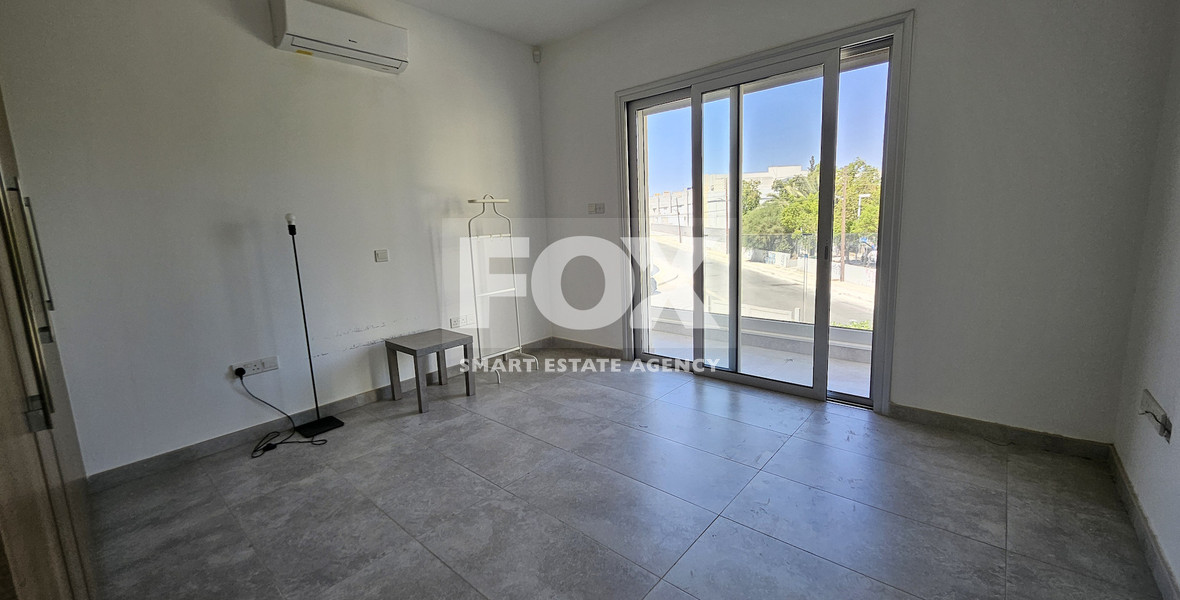 Three Bedroom Modern-Detached House with Garden in Zakaki Area