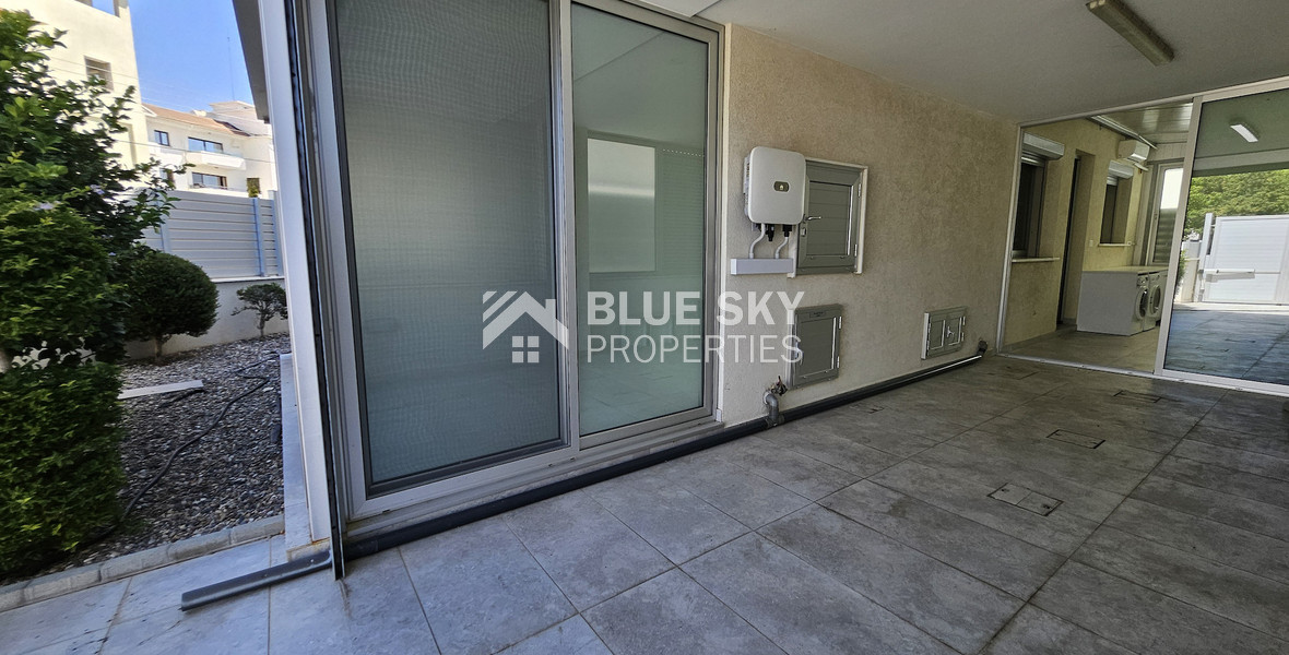 Three Bedroom Modern-Detached House with Garden in Zakaki Area