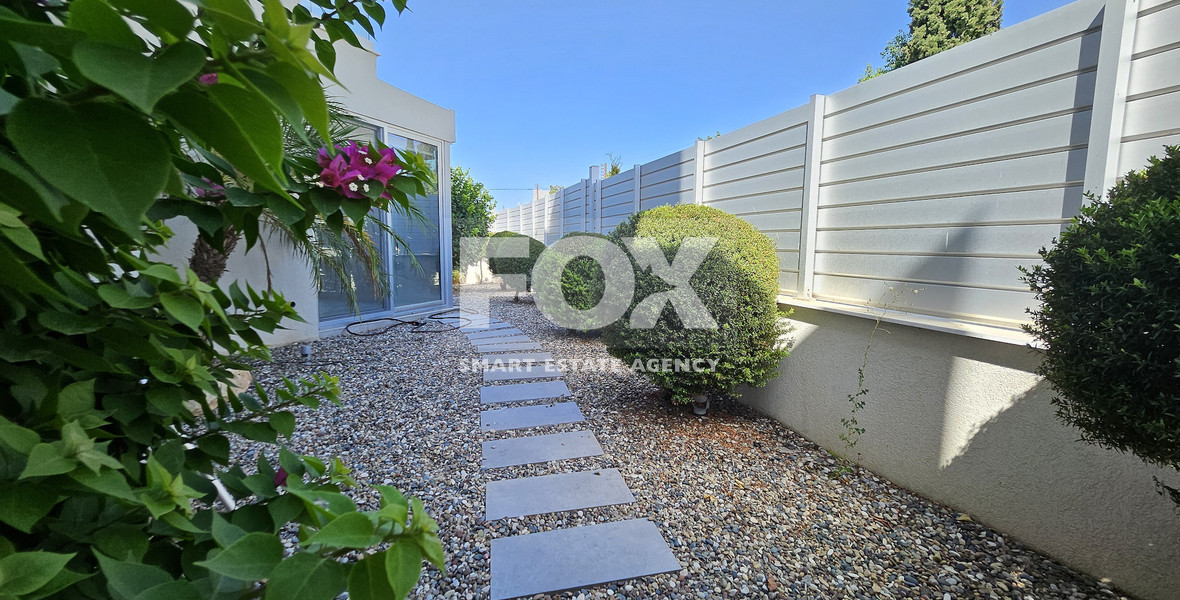 Three Bedroom Modern-Detached House with Garden in Zakaki Area