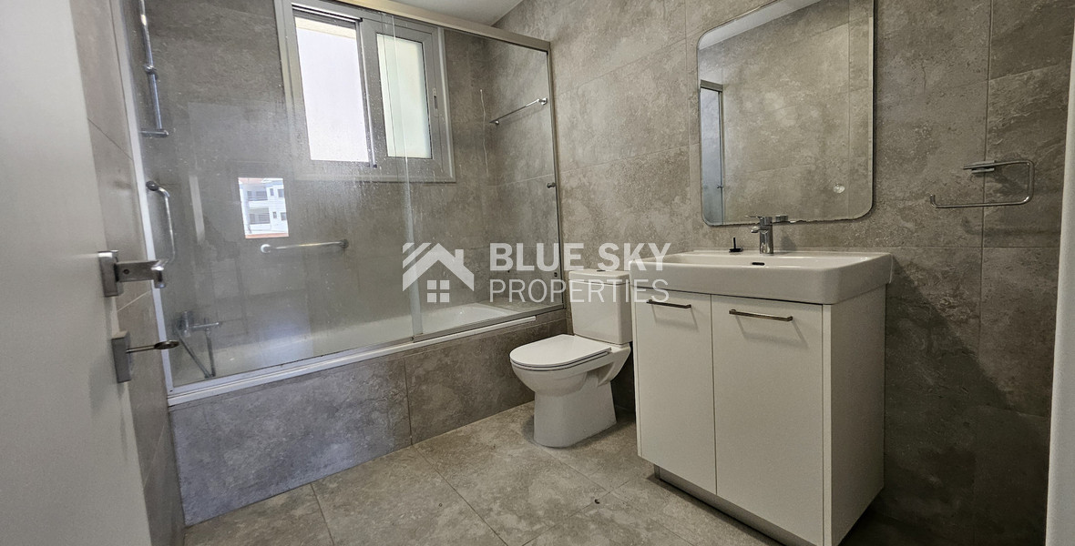 Three Bedroom Modern-Detached House with Garden in Zakaki Area