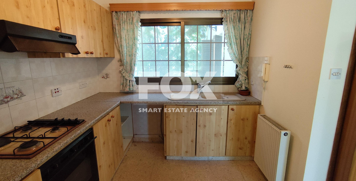 Spacious  three Bedroom House with Large Garden for Rent in Moniatis