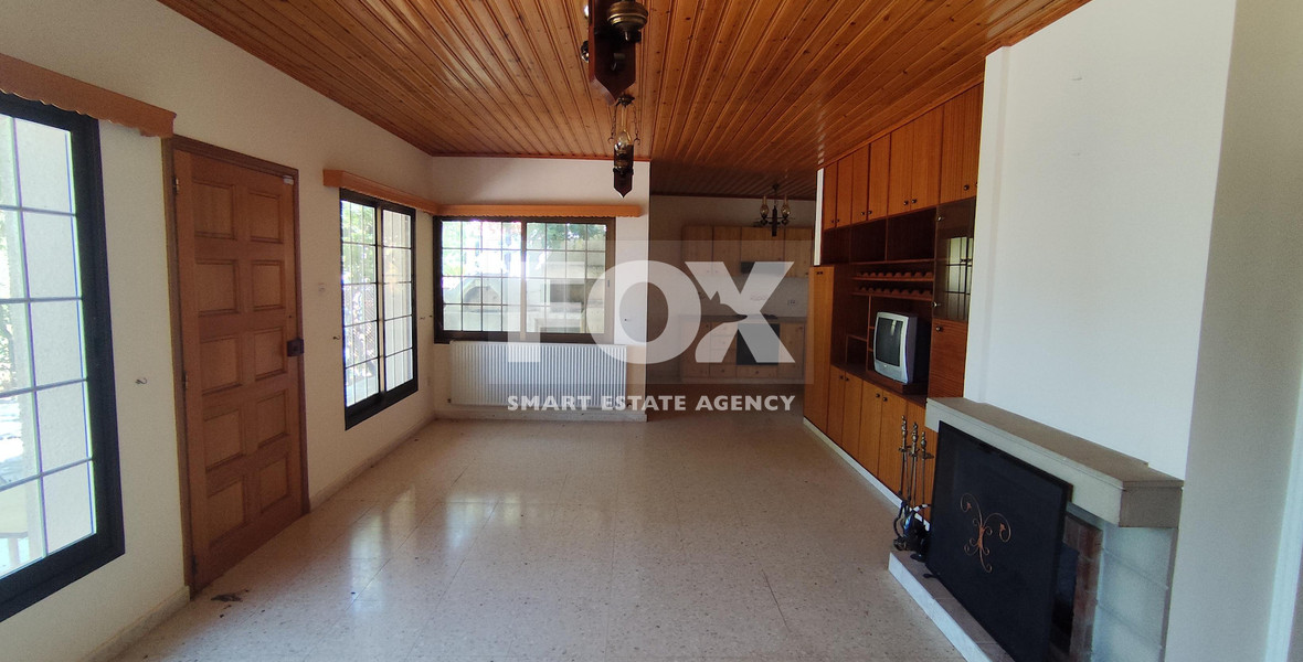 Spacious  three Bedroom House with Large Garden for Rent in Moniatis