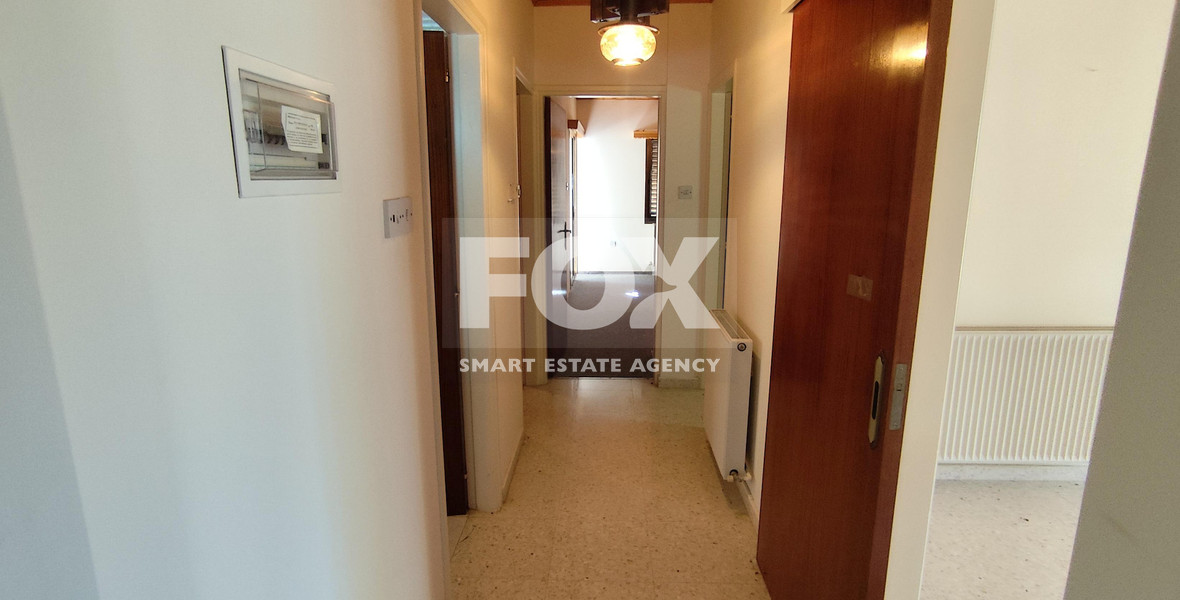 Spacious  three Bedroom House with Large Garden for Rent in Moniatis