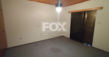 Spacious  three Bedroom House with Large Garden for Rent in Moniatis