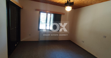 Spacious  three Bedroom House with Large Garden for Rent in Moniatis