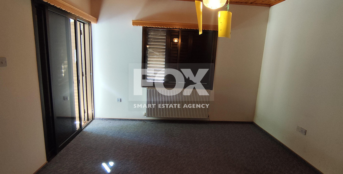 Spacious  three Bedroom House with Large Garden for Rent in Moniatis