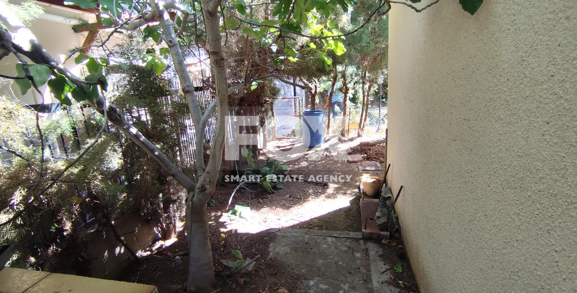 Spacious  three Bedroom House with Large Garden for Rent in Moniatis