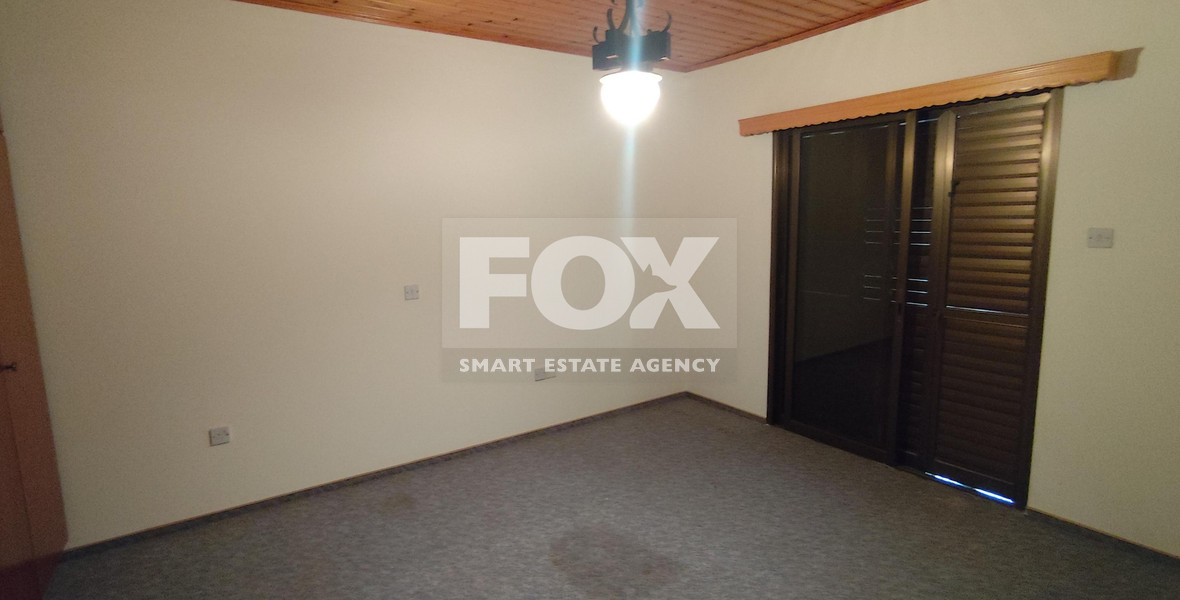 Spacious  three Bedroom House with Large Garden for Rent in Moniatis