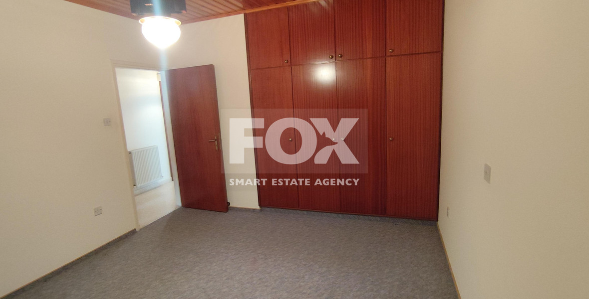 Spacious  three Bedroom House with Large Garden for Rent in Moniatis