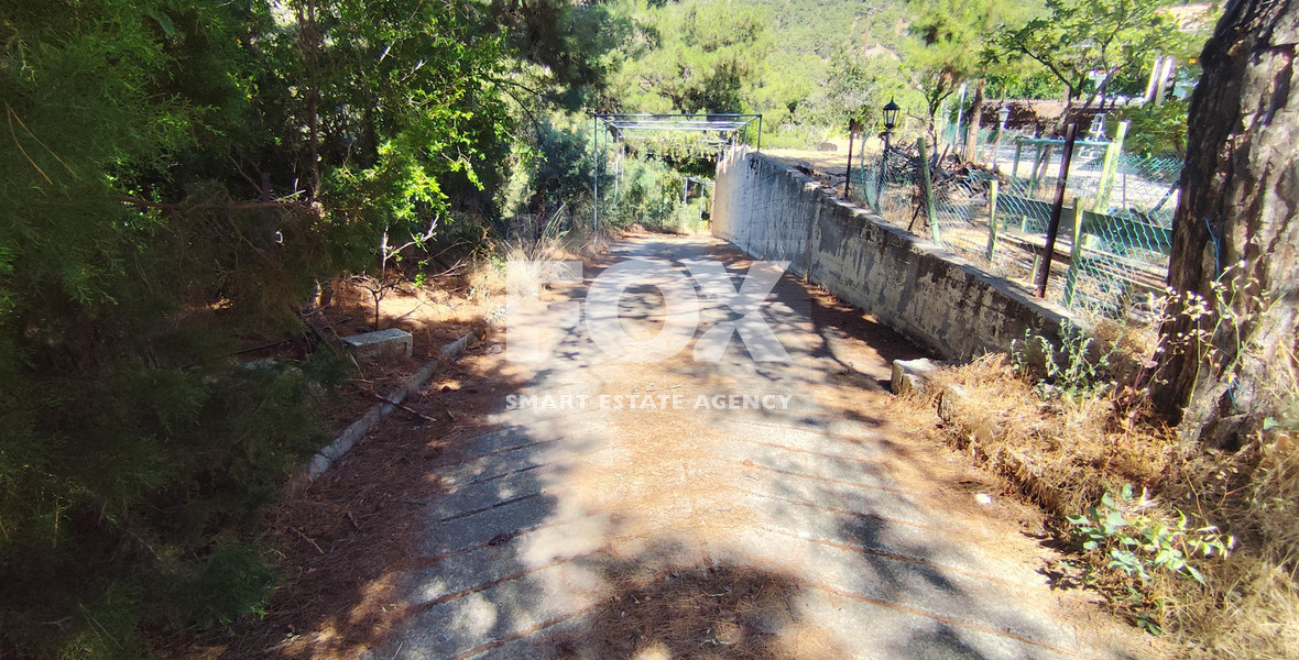 Spacious  three Bedroom House with Large Garden for Rent in Moniatis