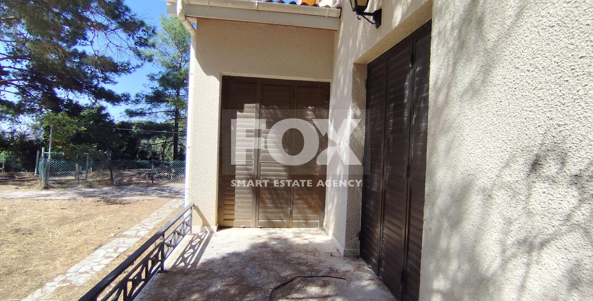Spacious  three Bedroom House with Large Garden for Rent in Moniatis