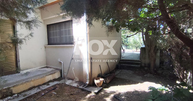 Spacious  three Bedroom House with Large Garden for Rent in Moniatis