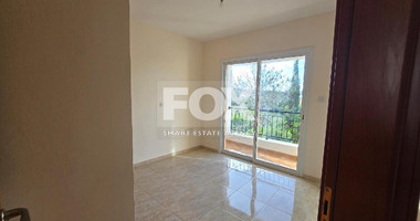 Modern two Bedroom Townhouse with Communal Pool in Chloraka, Paphos with separate title deeds.