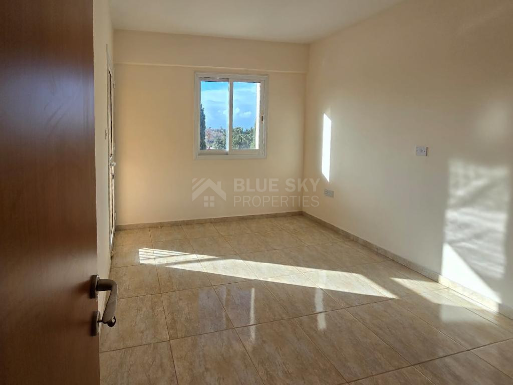 Modern two Bedroom Townhouse with Communal Pool in Chloraka, Paphos with separate title deeds.