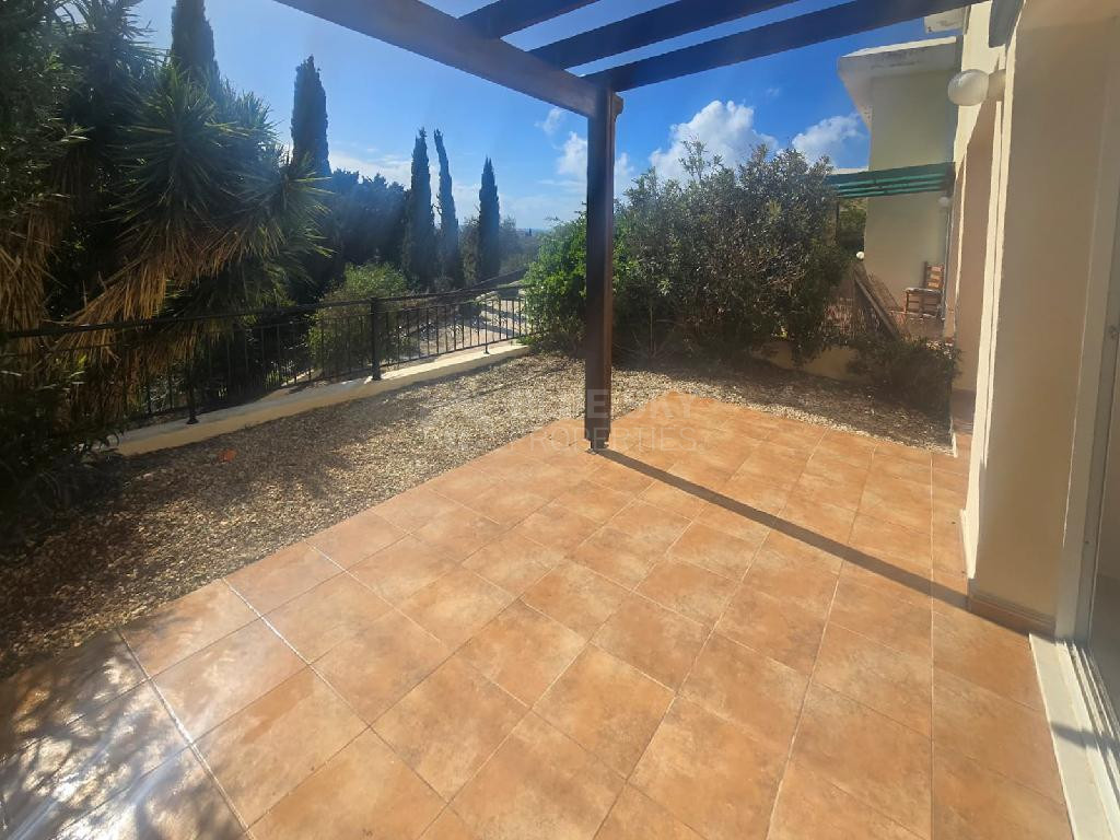 Modern two Bedroom Townhouse with Communal Pool in Chloraka, Paphos with separate title deeds.
