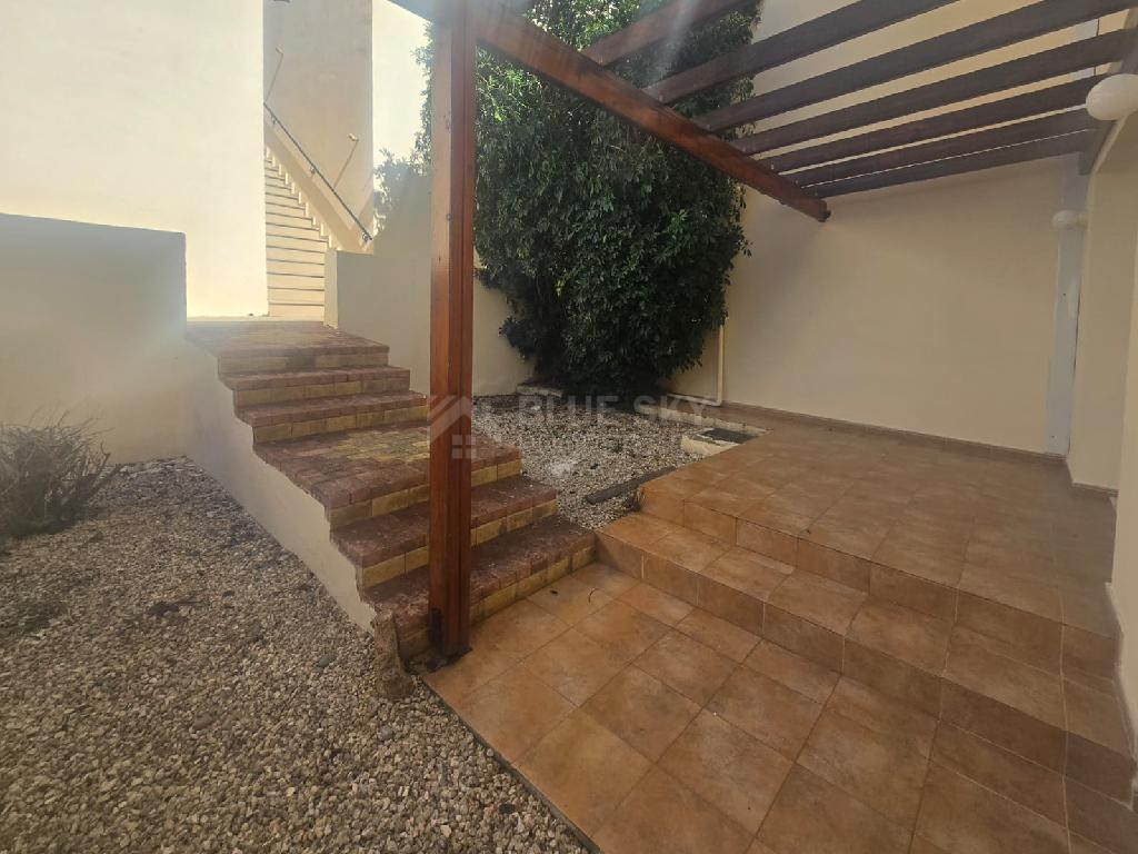 Modern two Bedroom Townhouse with Communal Pool in Chloraka, Paphos with separate title deeds.