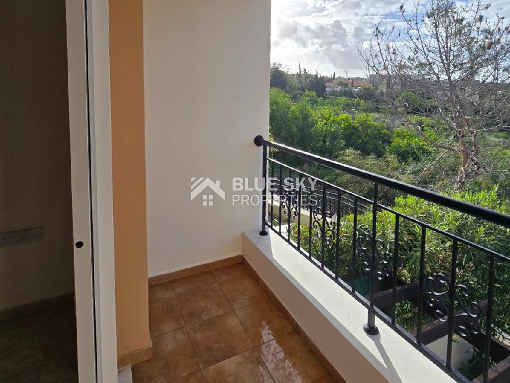 Modern two Bedroom Townhouse with Communal Pool in Chloraka, Paphos with separate title deeds.