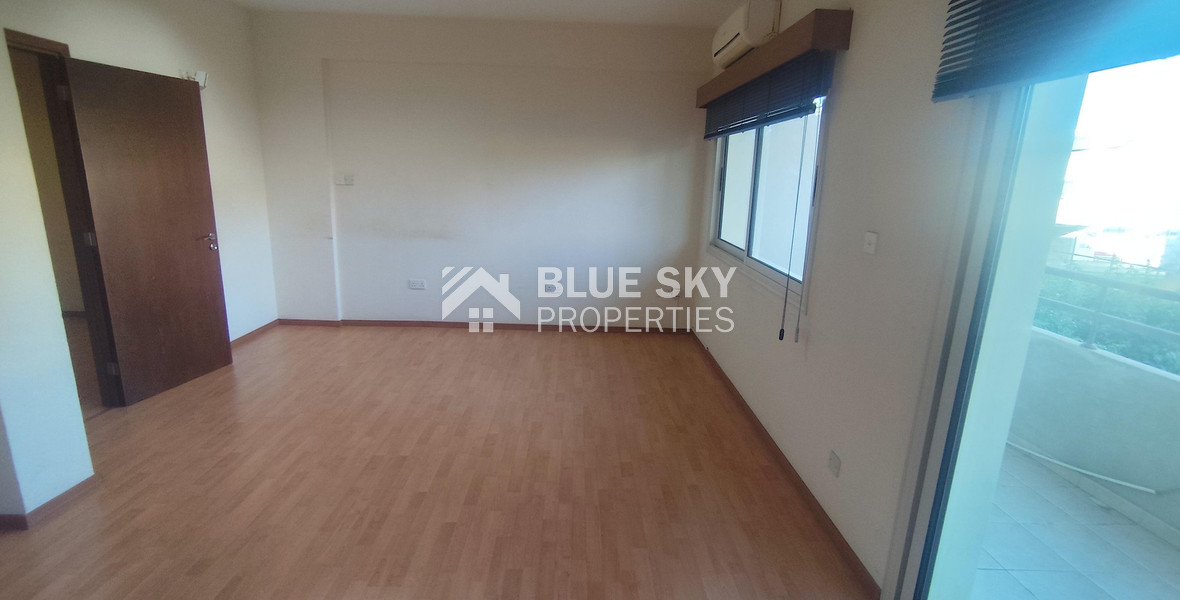 Office for Rent in Agia Zoni, Limassol | 74 m² + 14 m² Veranda