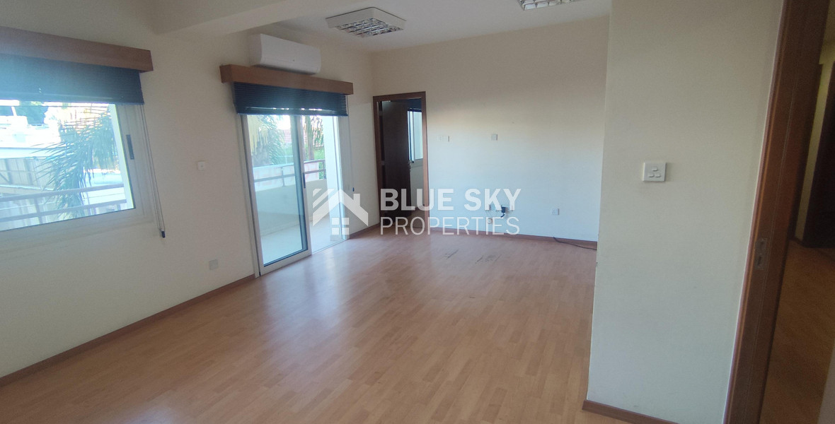 Office for Rent in Agia Zoni, Limassol | 74 m² + 14 m² Veranda